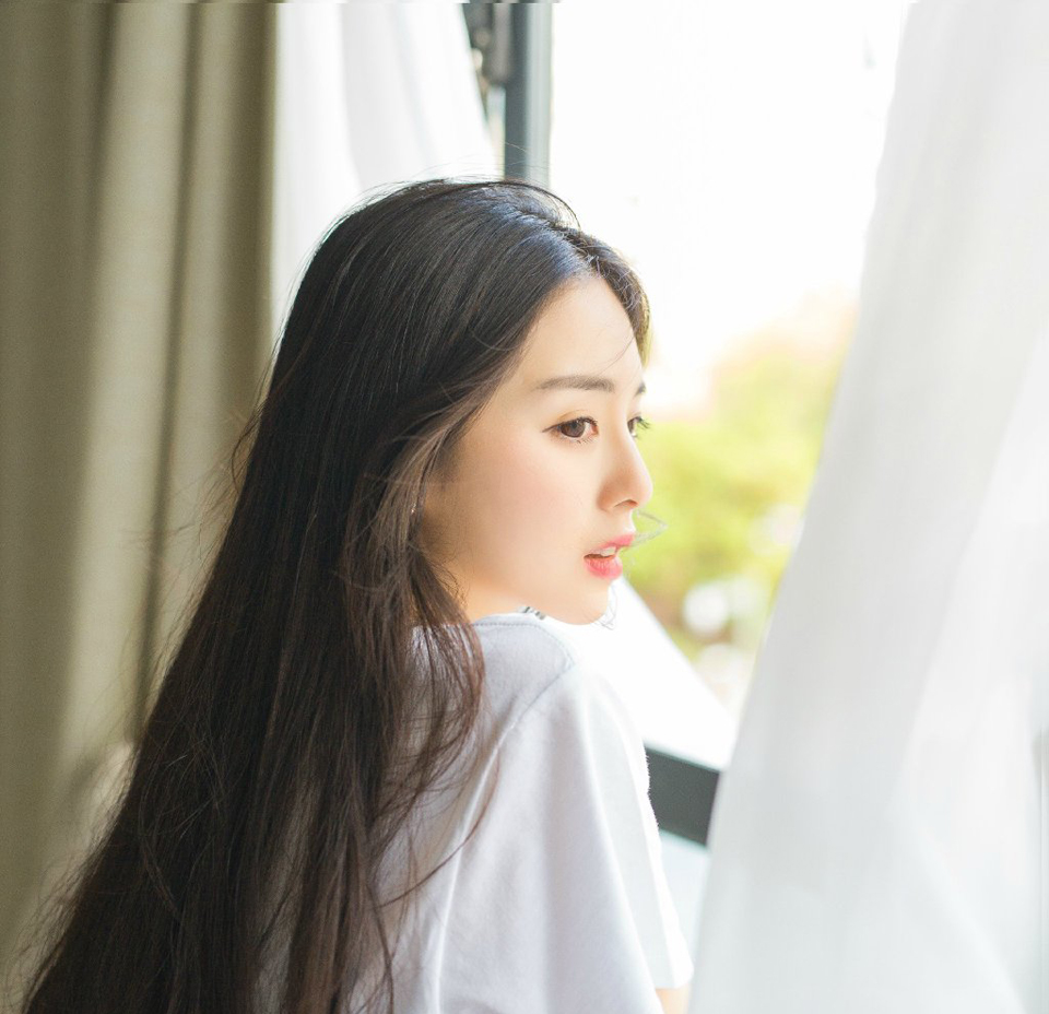没有一样东西是掌握在自己手中的，那么就让它们随风而去吧。——三毛《万水千山走遍》